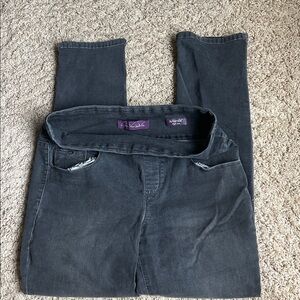 Gloria Vanderbilt Charcoal Pull-On Jeans